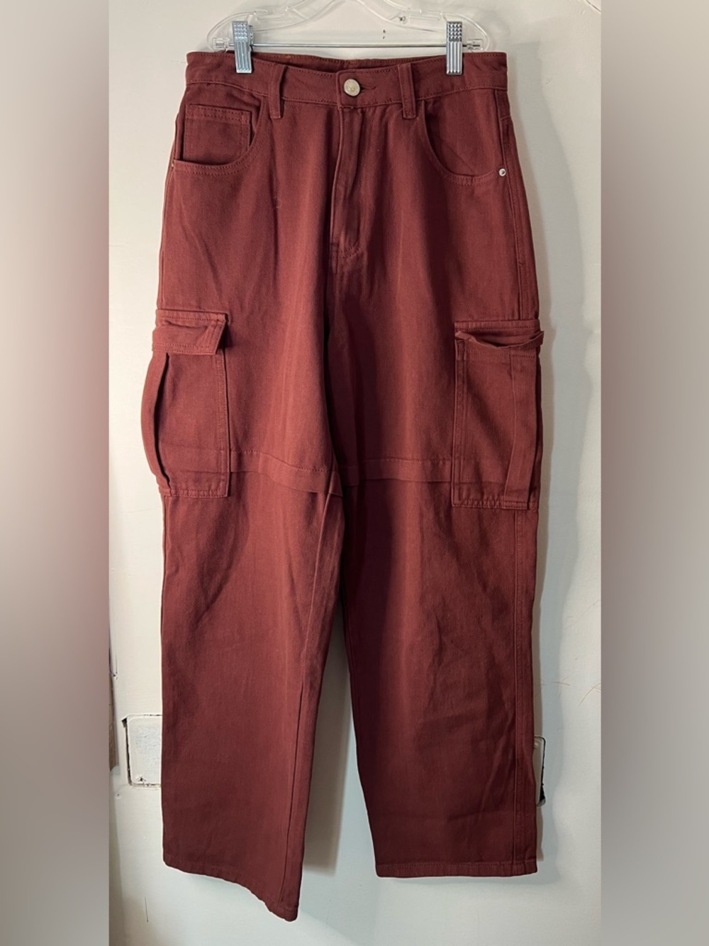 Princess Polly Addy Wide Leg Skater Streetwear Cargo Jeans in Burgundy Size 4 - Picture 2 of 7
